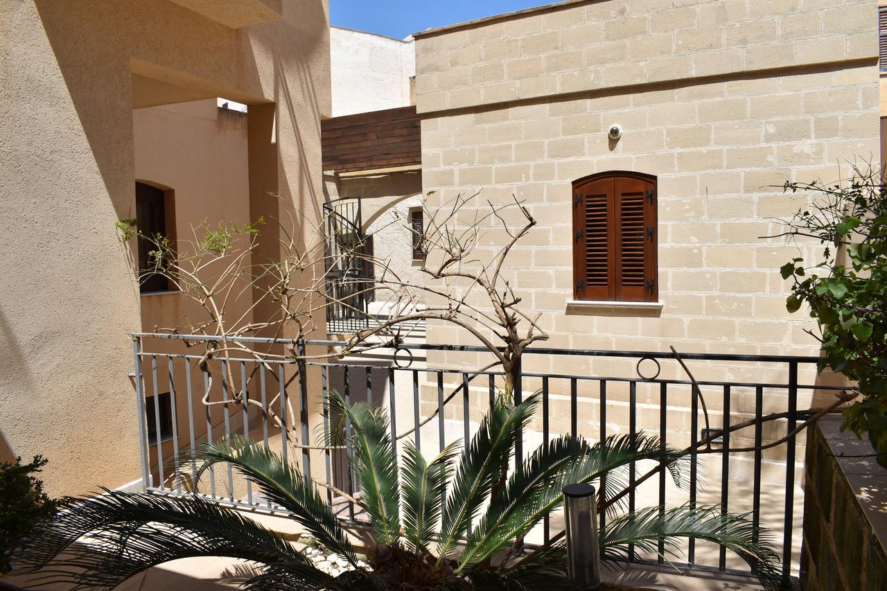 Hotel Il Portico Favignana Exterior photo